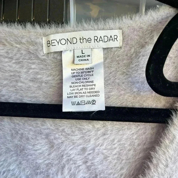 Beyond the Radar Sweater Set - Large - Picture 6 of 6